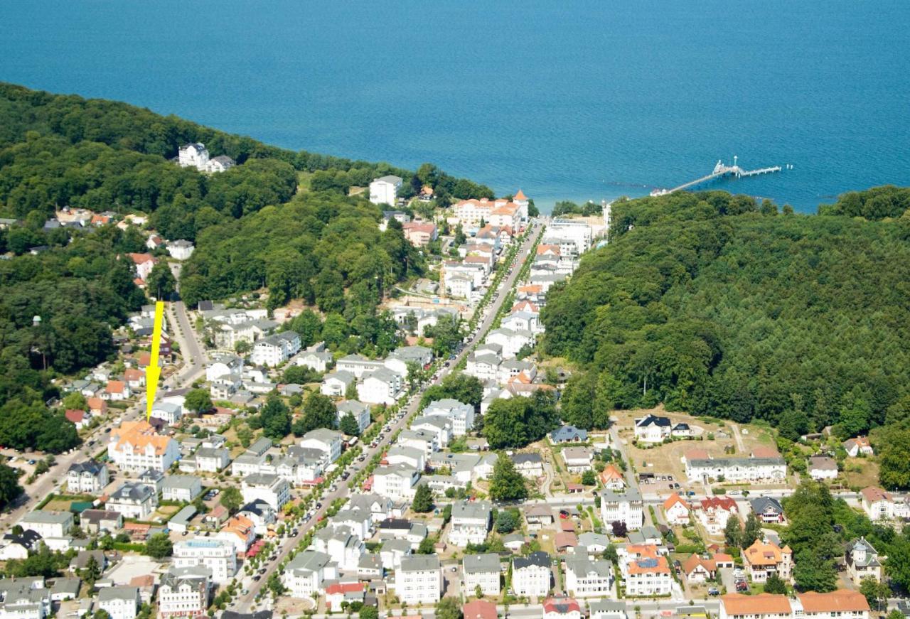 Haus Baltic 12 Mit Balkon - Zentrale Lage Im Ostseebad Sellin Exterior photo